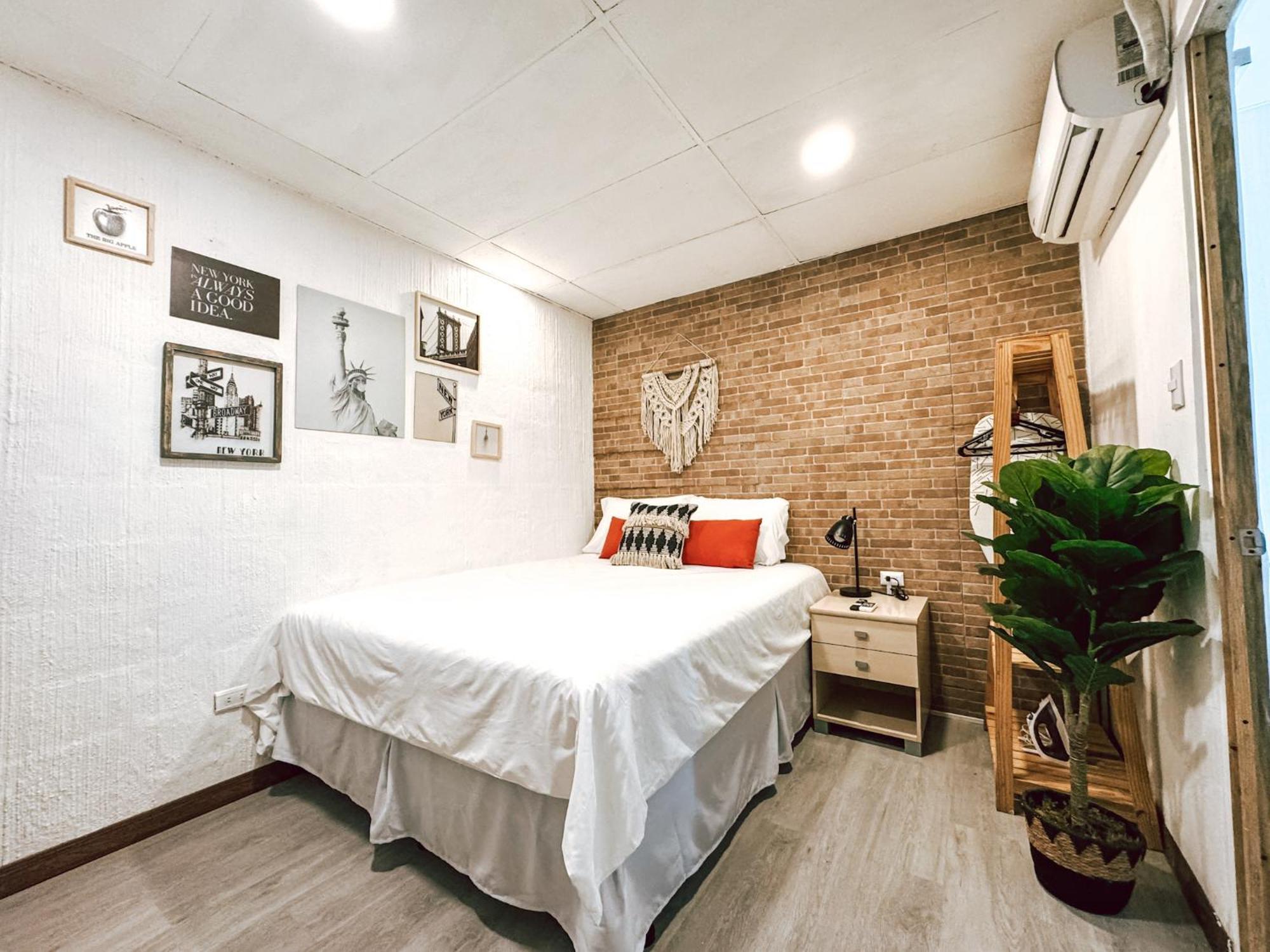 Casa 46 - Escalon San Salvador